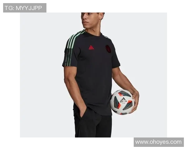 阿迪达斯足球明星T恤助你展现运动风采与时尚魅力