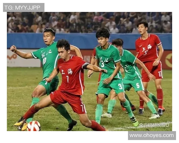 上海羽毛球队灵活性探讨:提升竞技水平与战术应变能力的关键因素 上海羽毛球队灵活性探讨:提升竞技水平与战术应变能力的关键因素